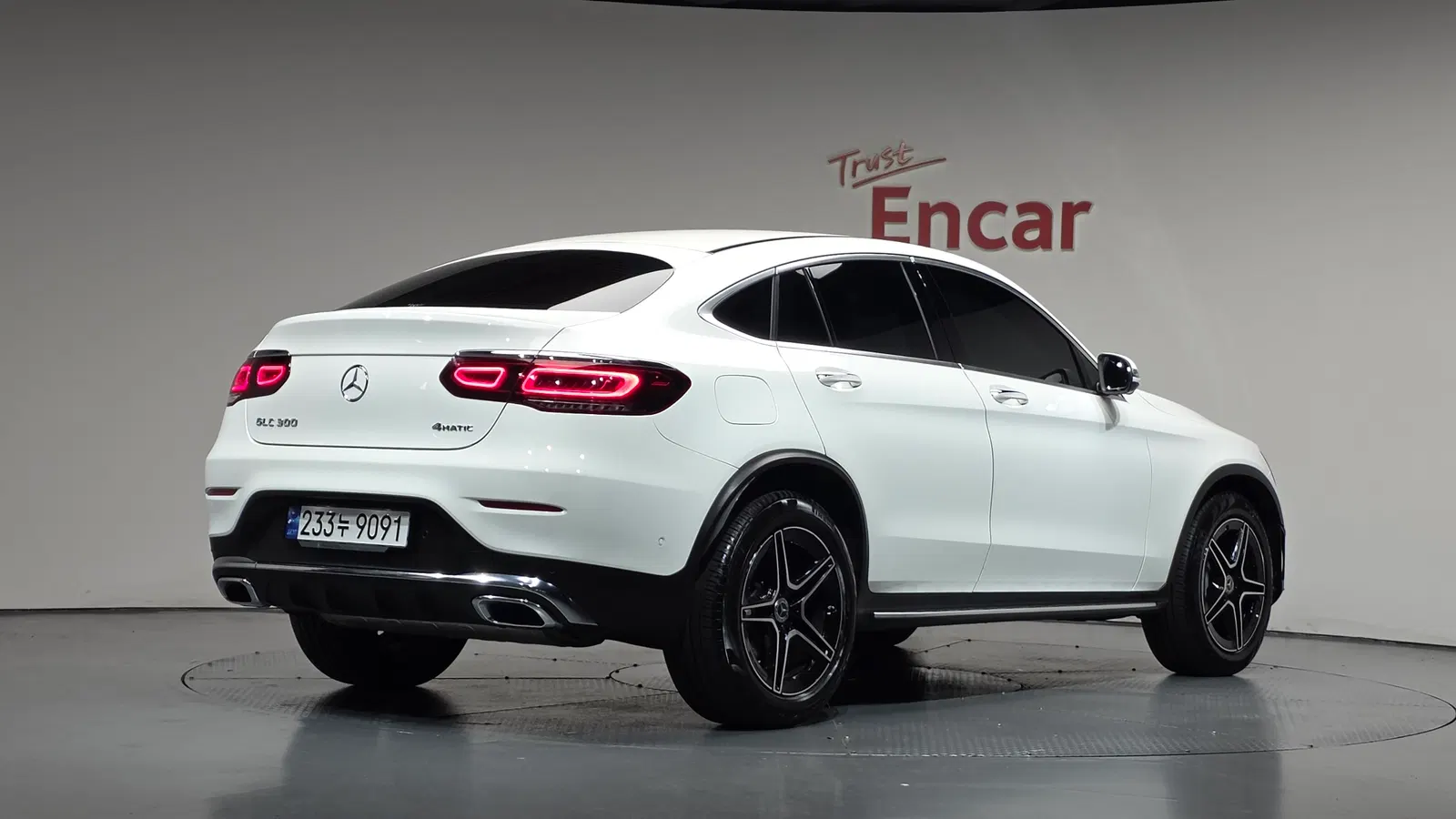Mercedes-Benz GLC GLC300 4MATIC Coupé (X253) 2023 — photo 1 sur 37