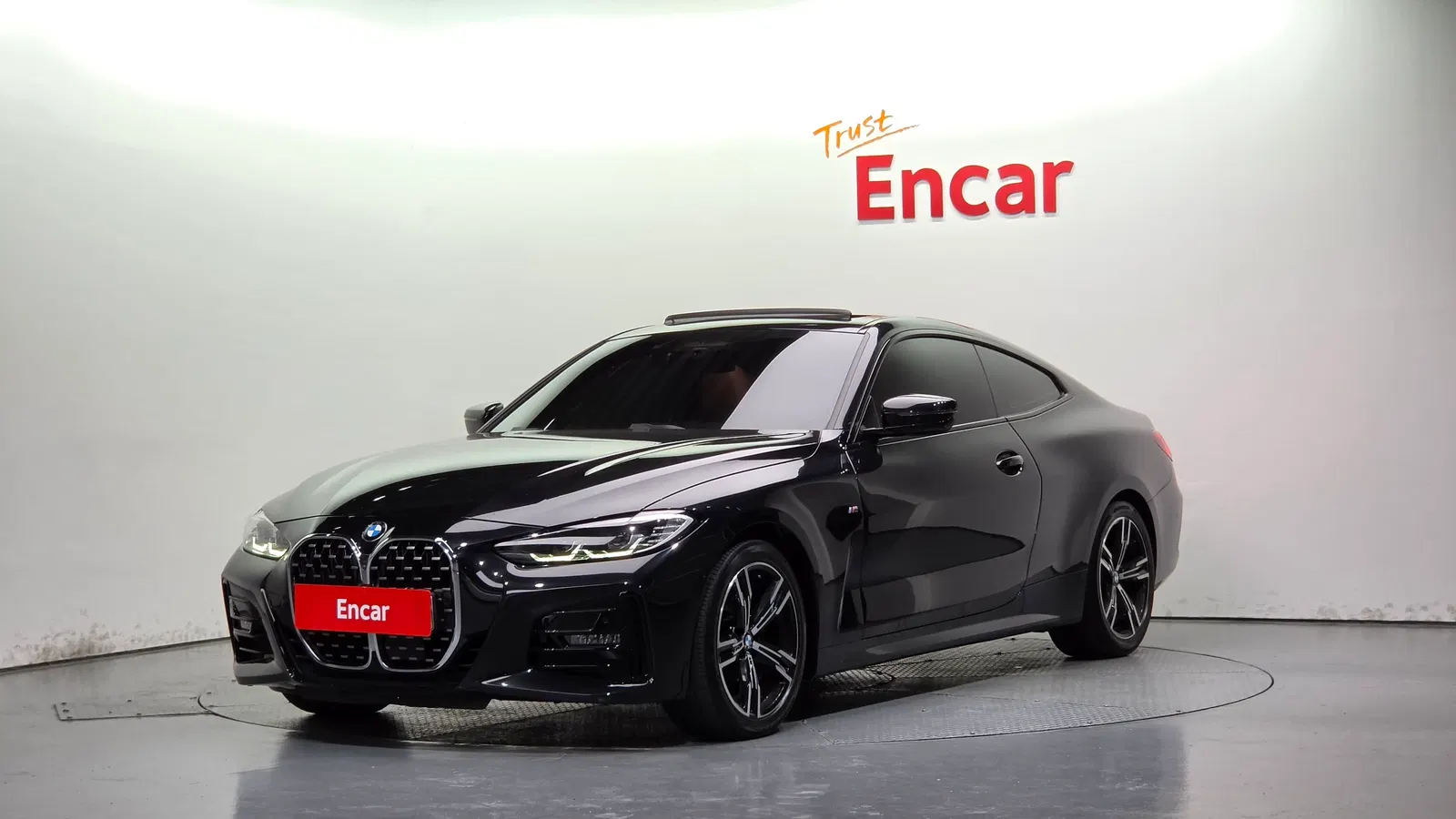 BMW Série 4 (G22) 420i M Sport Coupé 2021 — photo 1 sur 20