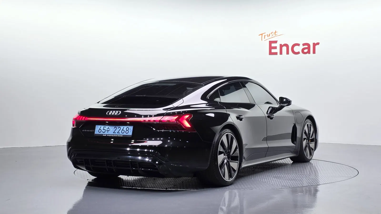 Audi e-tron GT GT Quattro Premium 2022 — photo 1 sur 33