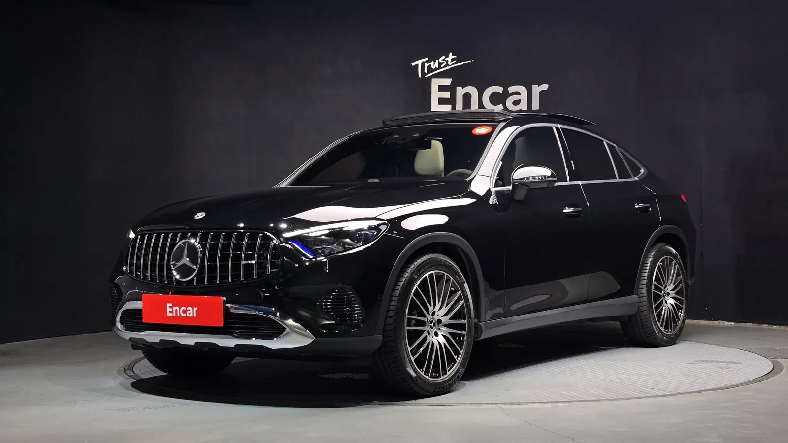 Mercedes-Benz GLC GLC300 4MATIC Avantgarde Coupé (X254) 2026 — photo 1 sur 33