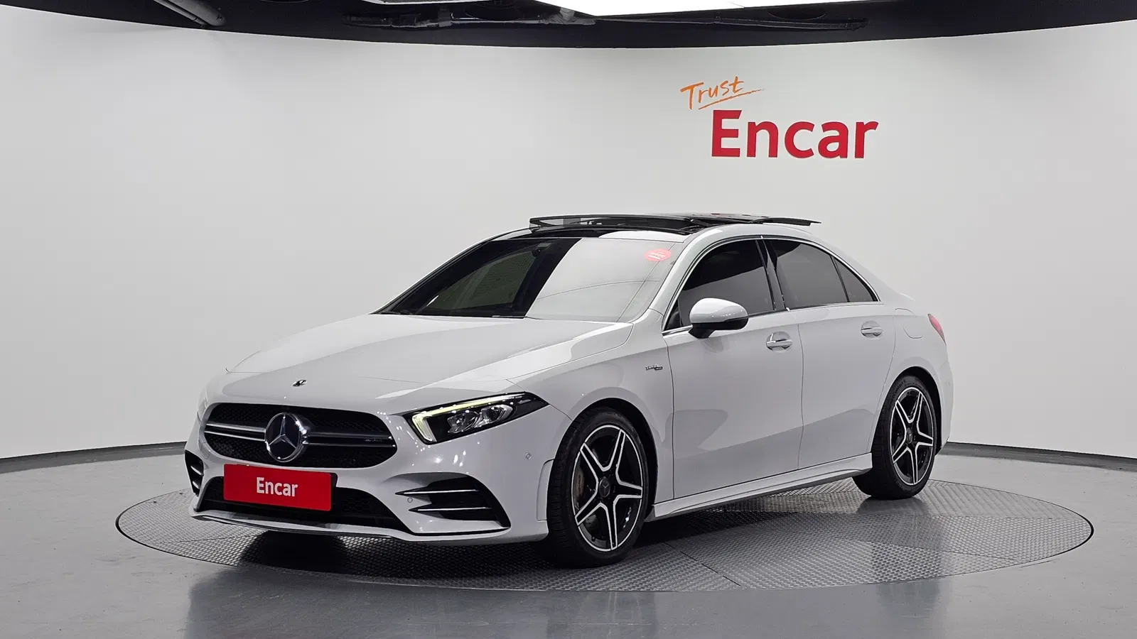 Mercedes-AMG Classe A A35 4MATIC Berline (W177) 2021 — photo 1 sur 20