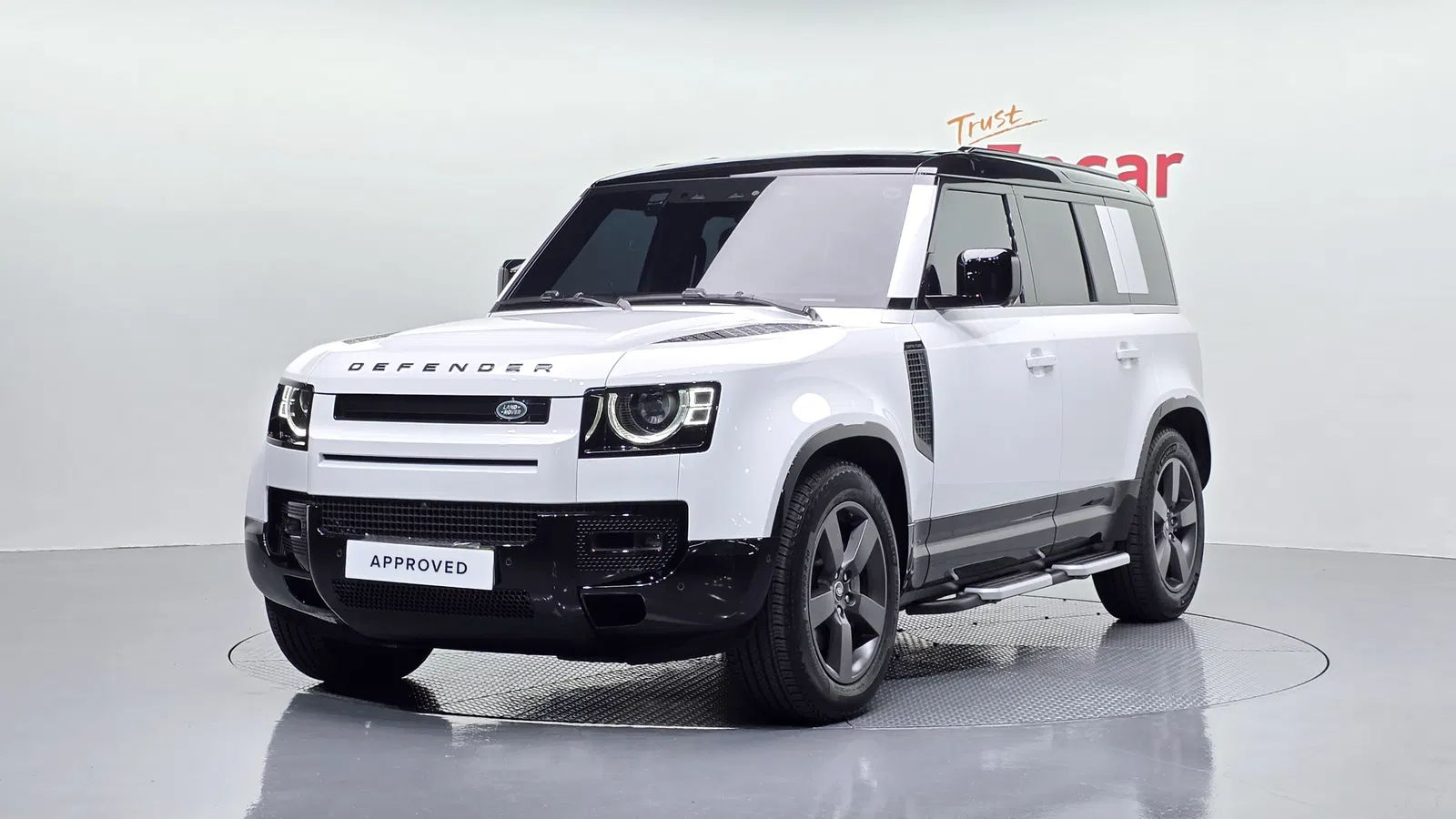 Land Rover Defender (L663) 110 D300 X-Dynamic HSE 2025 — photo 1 sur 20