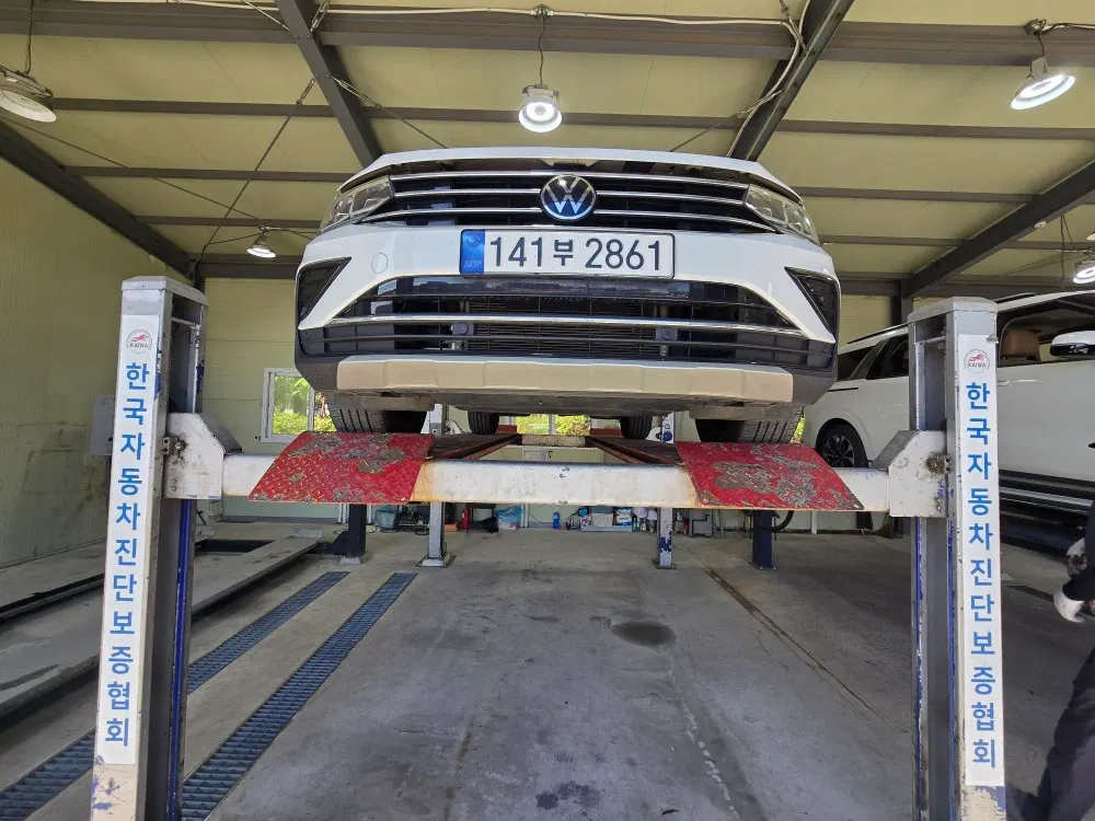 Volkswagen Tiguan 2e génération 2.0 TDI Premium 2022 — photo 1 sur 8