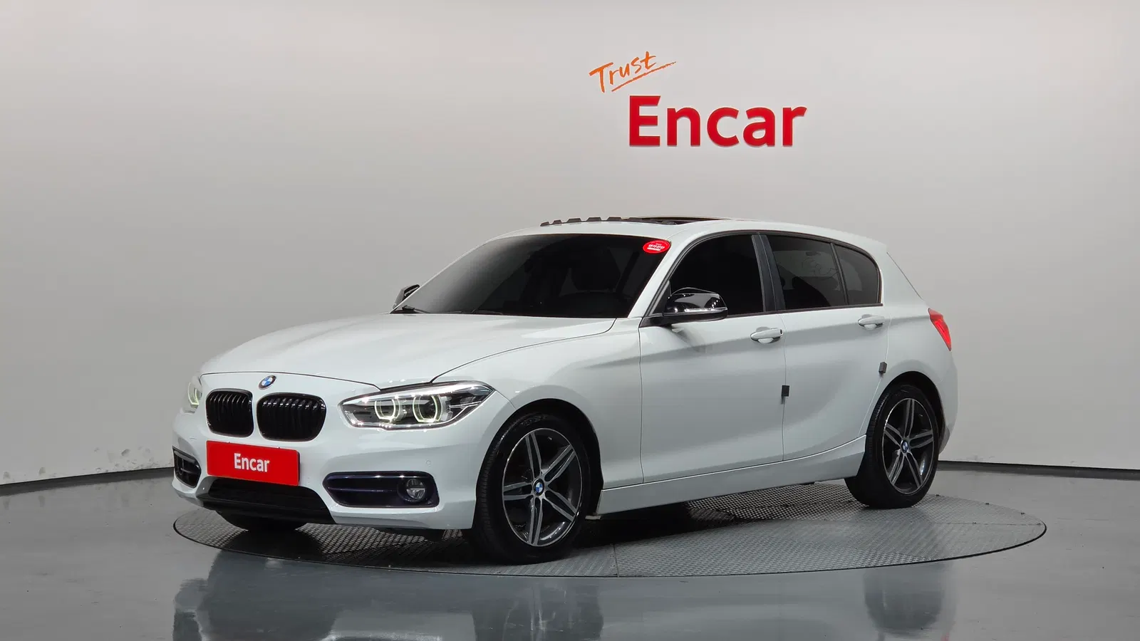 BMW Série 1 (F20) 118d Sport 5 portes 2017 — photo 1 sur 20