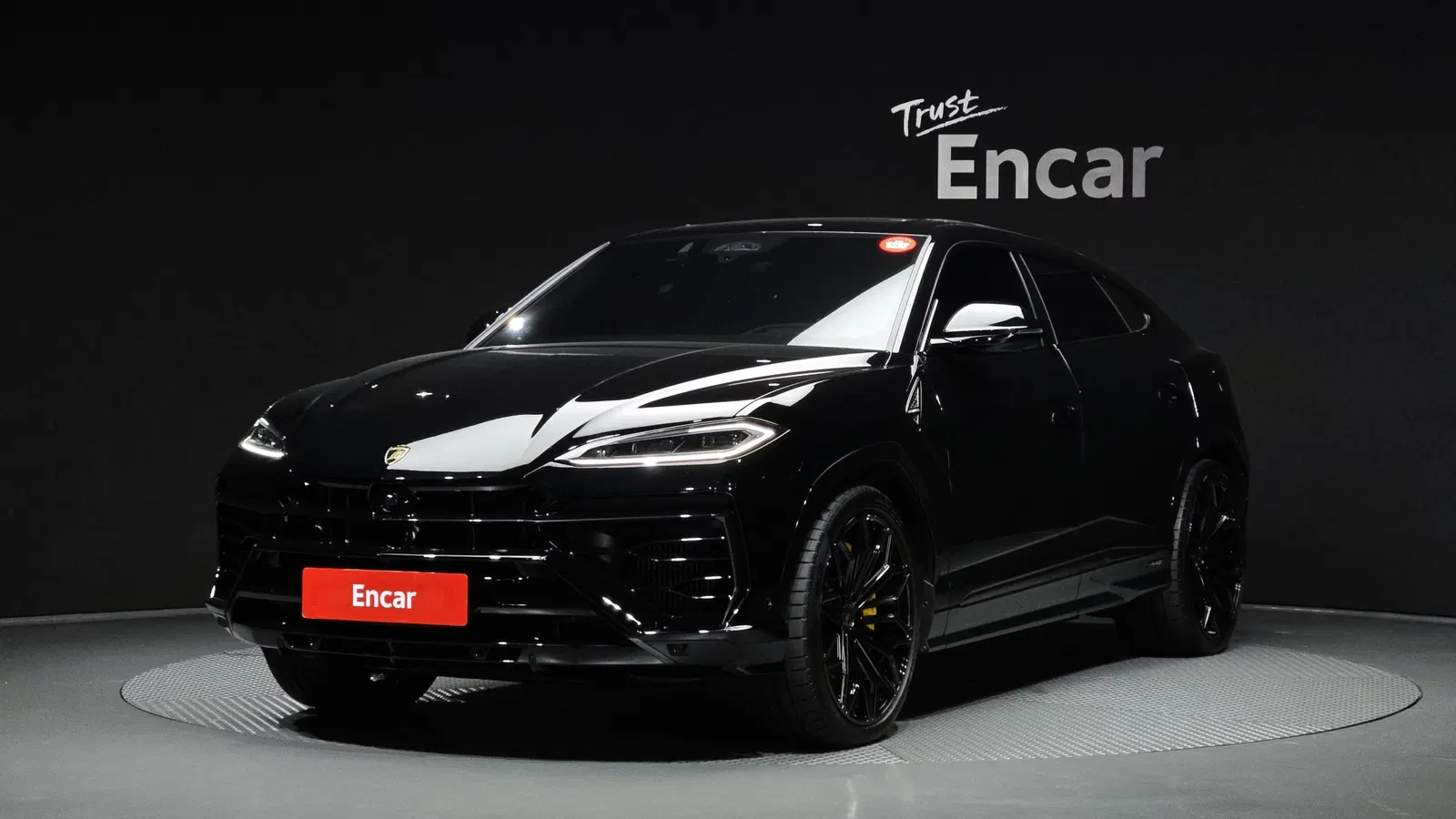 Lamborghini Urus 4.0 V8 SE 2026 — photo 1 sur 35