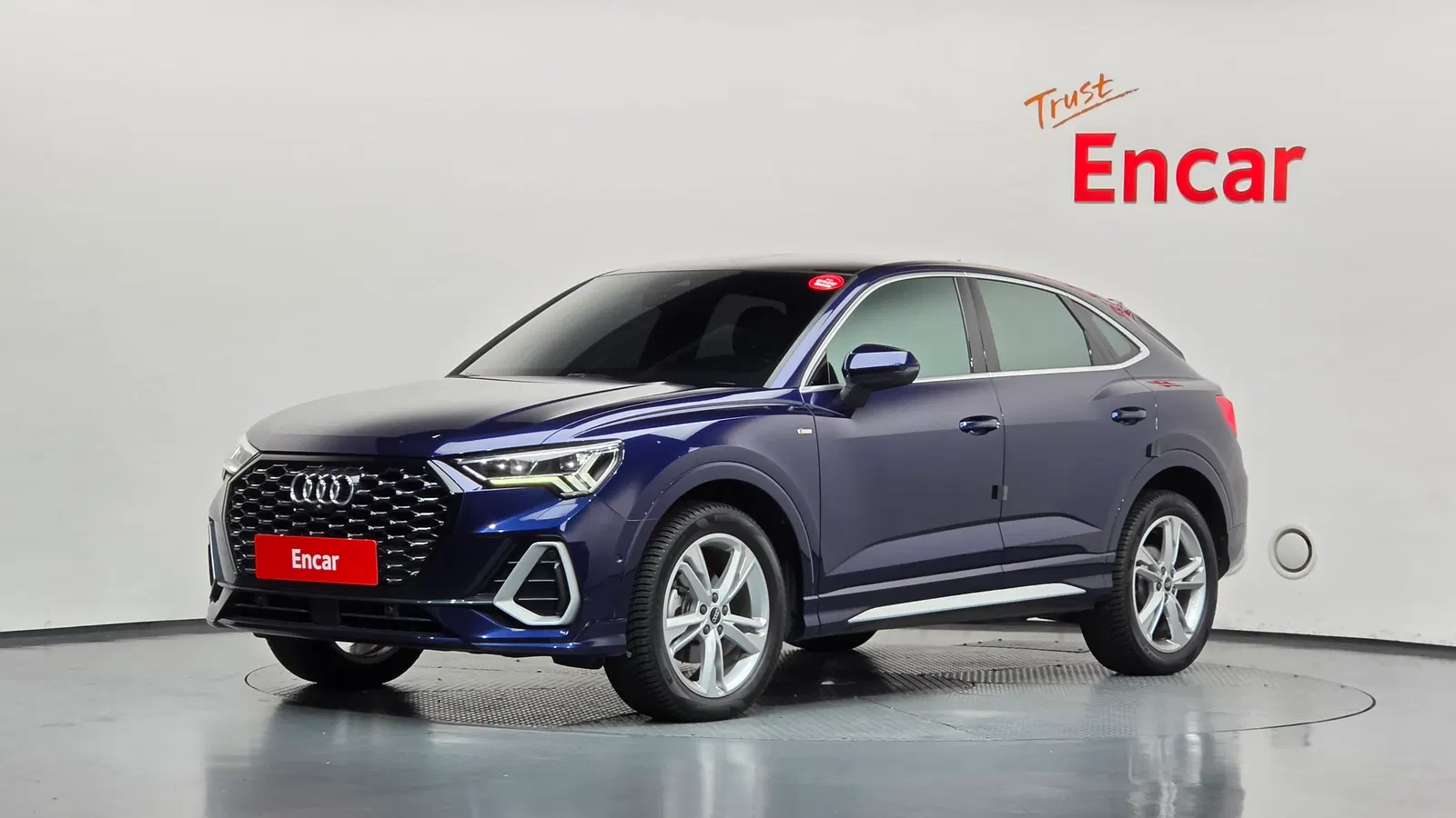 Audi Q3 (F3) 35 TDI Premium Sportback 2023 — photo 1 sur 32