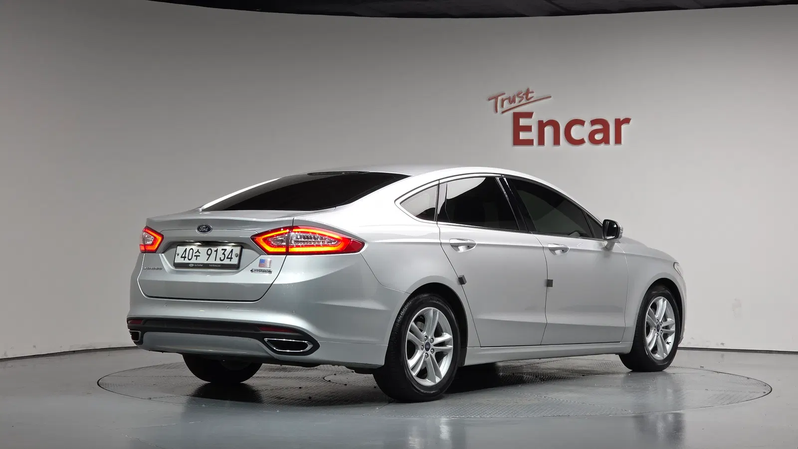 Ford Mondeo 4e génération 2.0 Trend 2015 — photo 1 sur 37