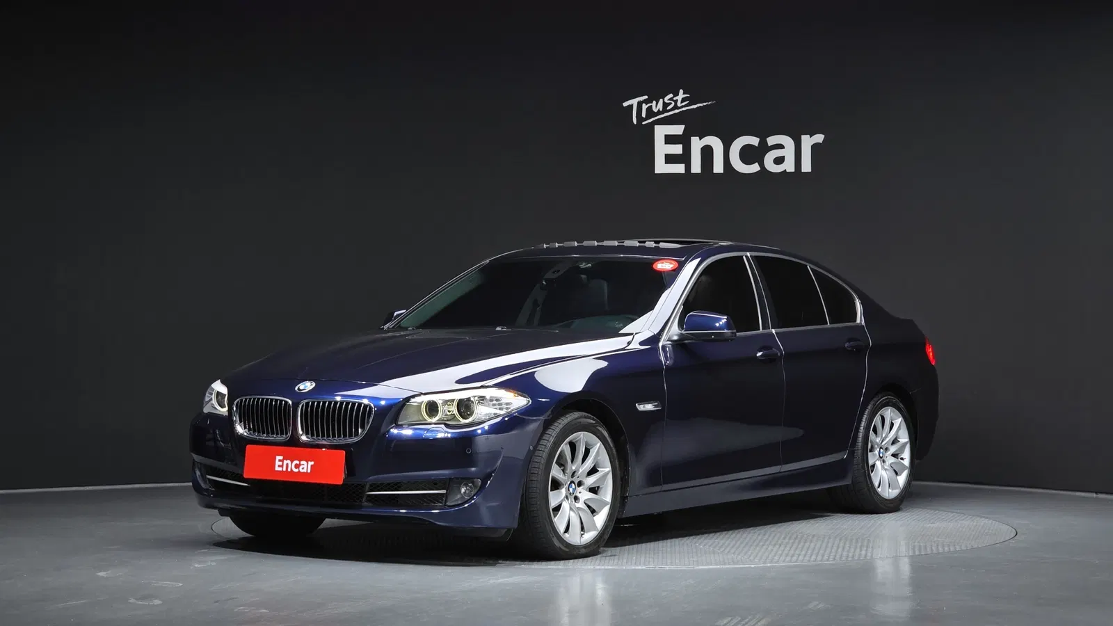BMW Série 5 (F10) 528i 2012 — photo 1 sur 20