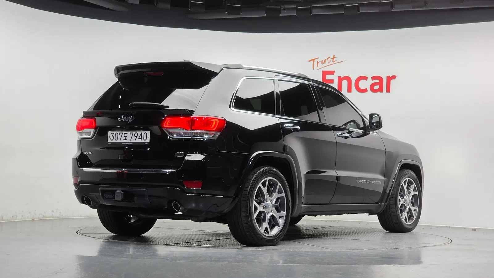 Jeep Grand Cherokee 3.6 Overland 2019 — photo 1 sur 31