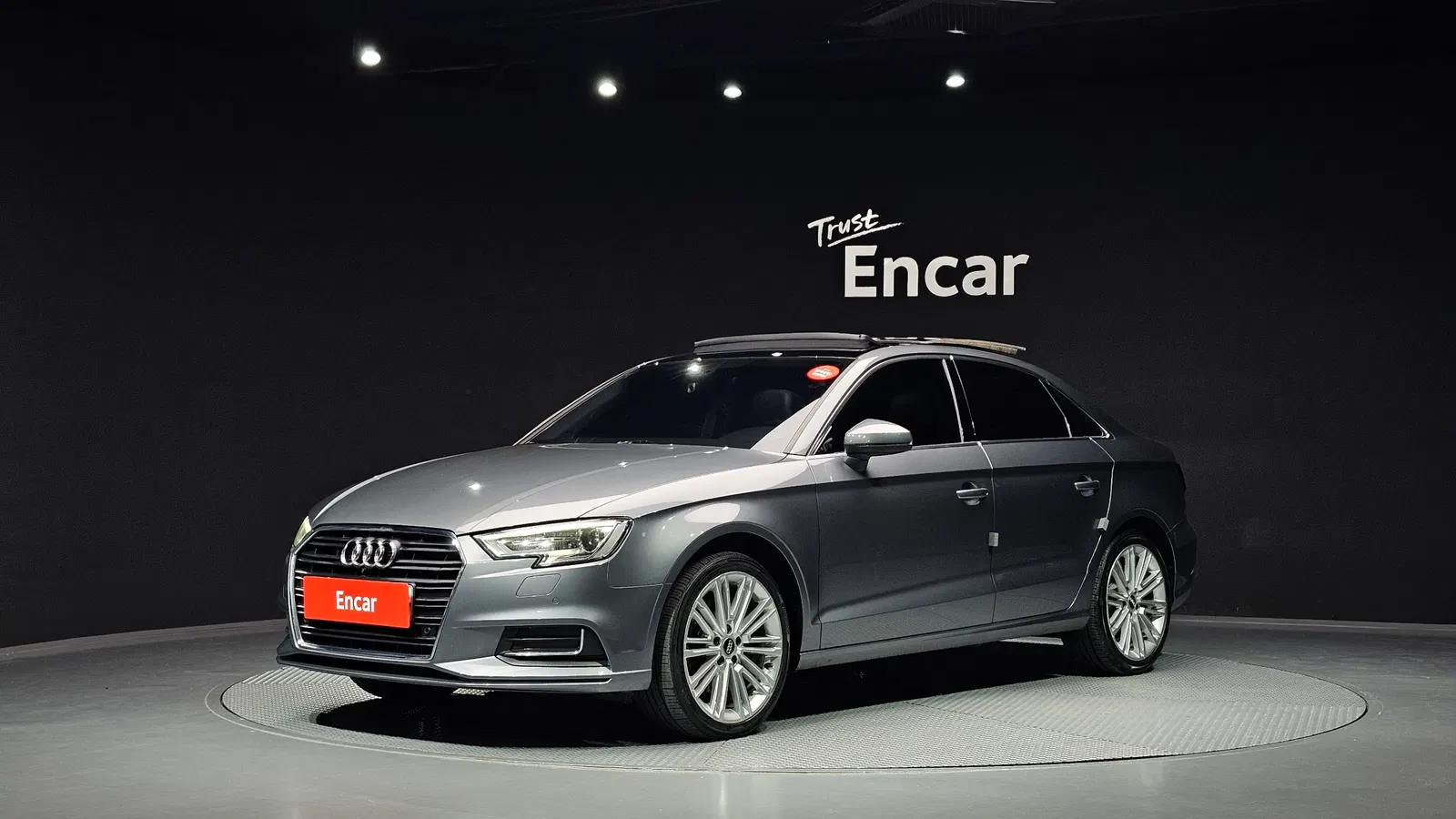 Audi A3 40 TFSI 2018 — photo 1 sur 20