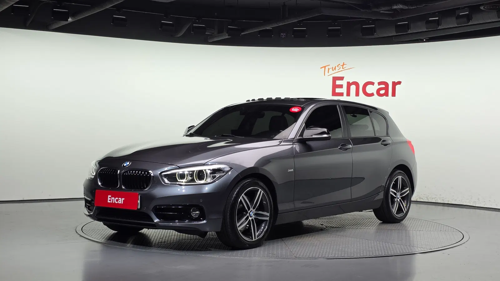 BMW Série 1 (F20) 118d Sport 5 portes 2017 — photo 1 sur 20