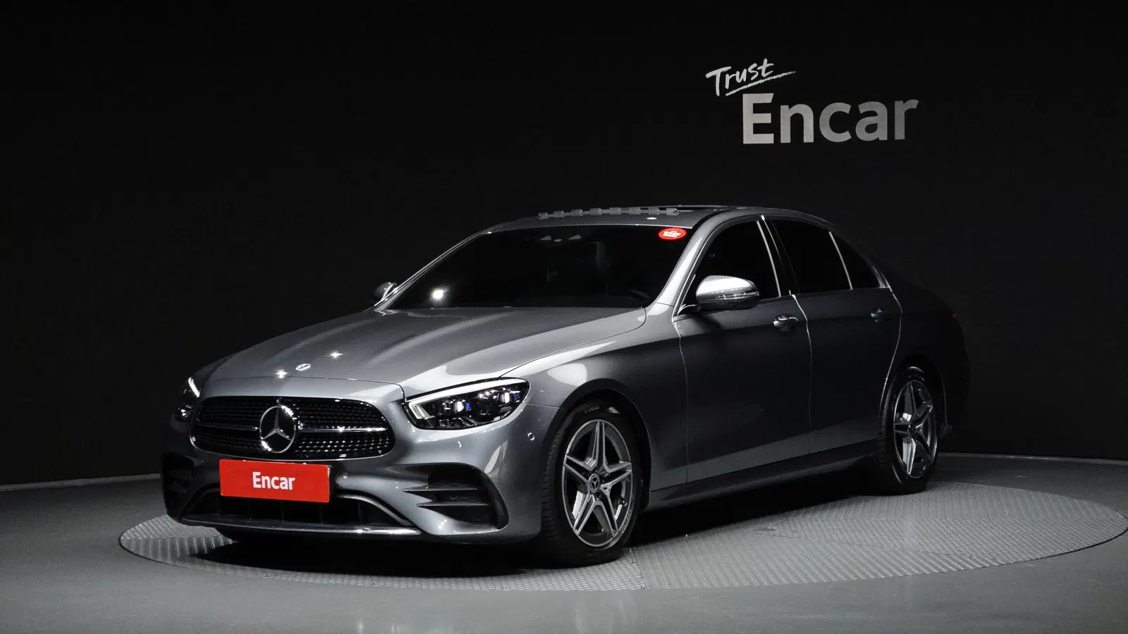 Mercedes-Benz Classe E AMG Line · E250 (W213) 2023 — photo 1 sur 20
