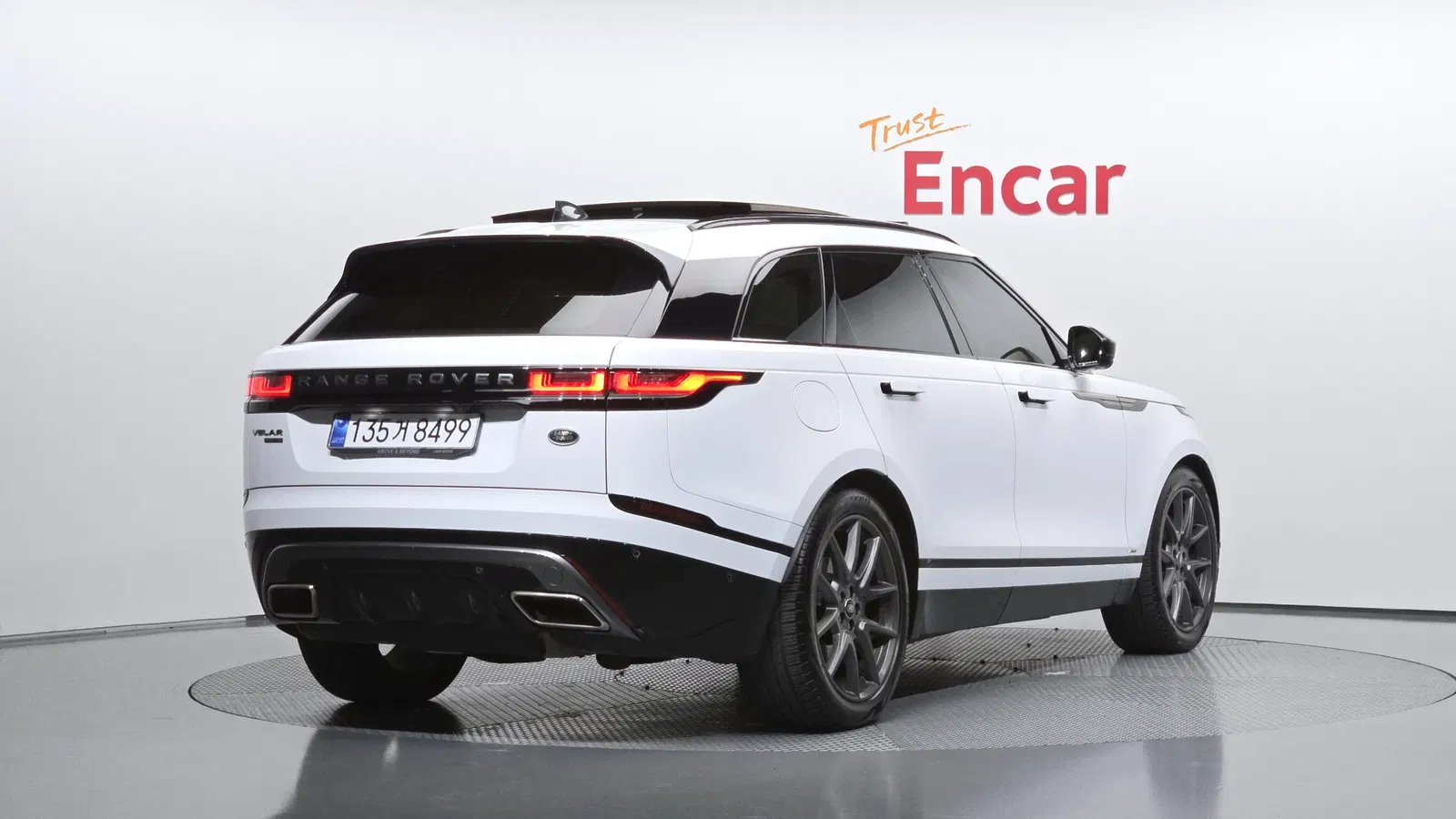 Land Rover Range Rover Velar 3.0 P400 R-Dynamic HSE 2021 — photo 1 sur 41
