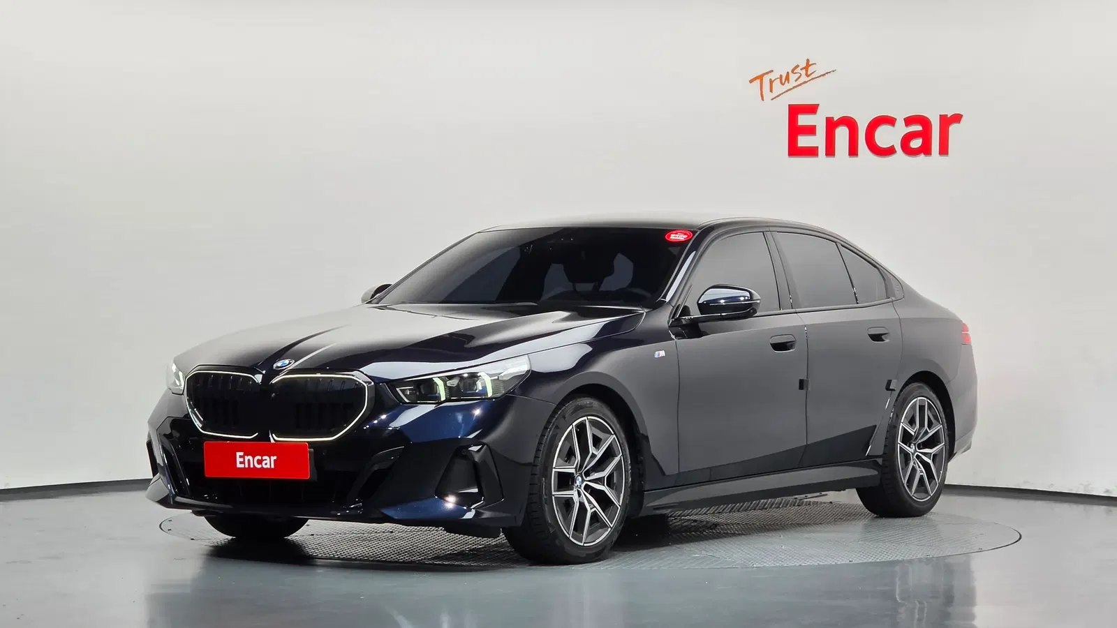 BMW Série 5 (G60) 520i M Sport 2024 — photo 1 sur 33