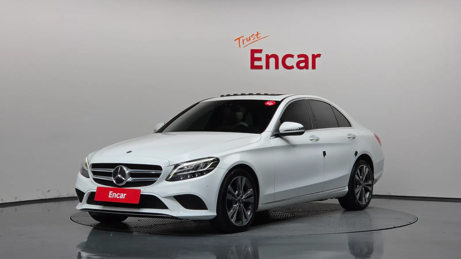 Mercedes-Benz Classe C C220 d Avantgarde (W205) 2019 — photo 1 sur 31