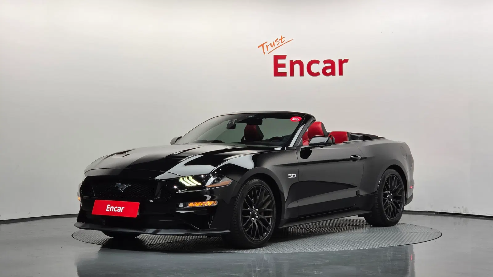 Ford Mustang GT Convertible 2022 — photo 1 sur 31