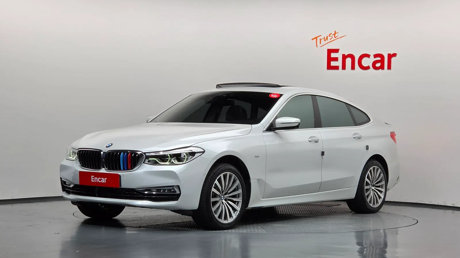BMW Série 6 GT (G32) 630d xDrive Luxury 2018 — photo 1 sur 20