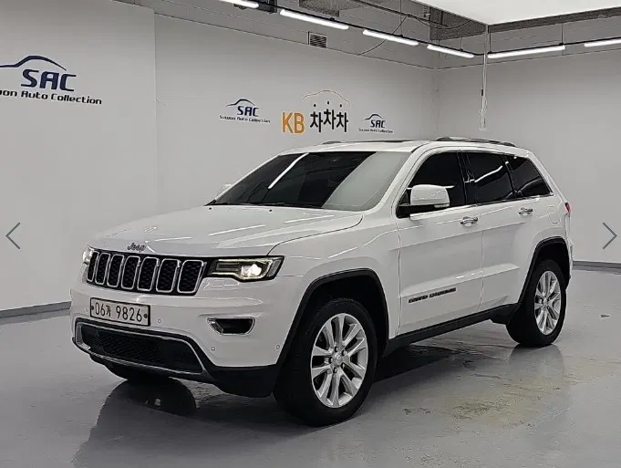 Jeep Grand Cherokee 3.6 Limited 2017 — photo 1 sur 25