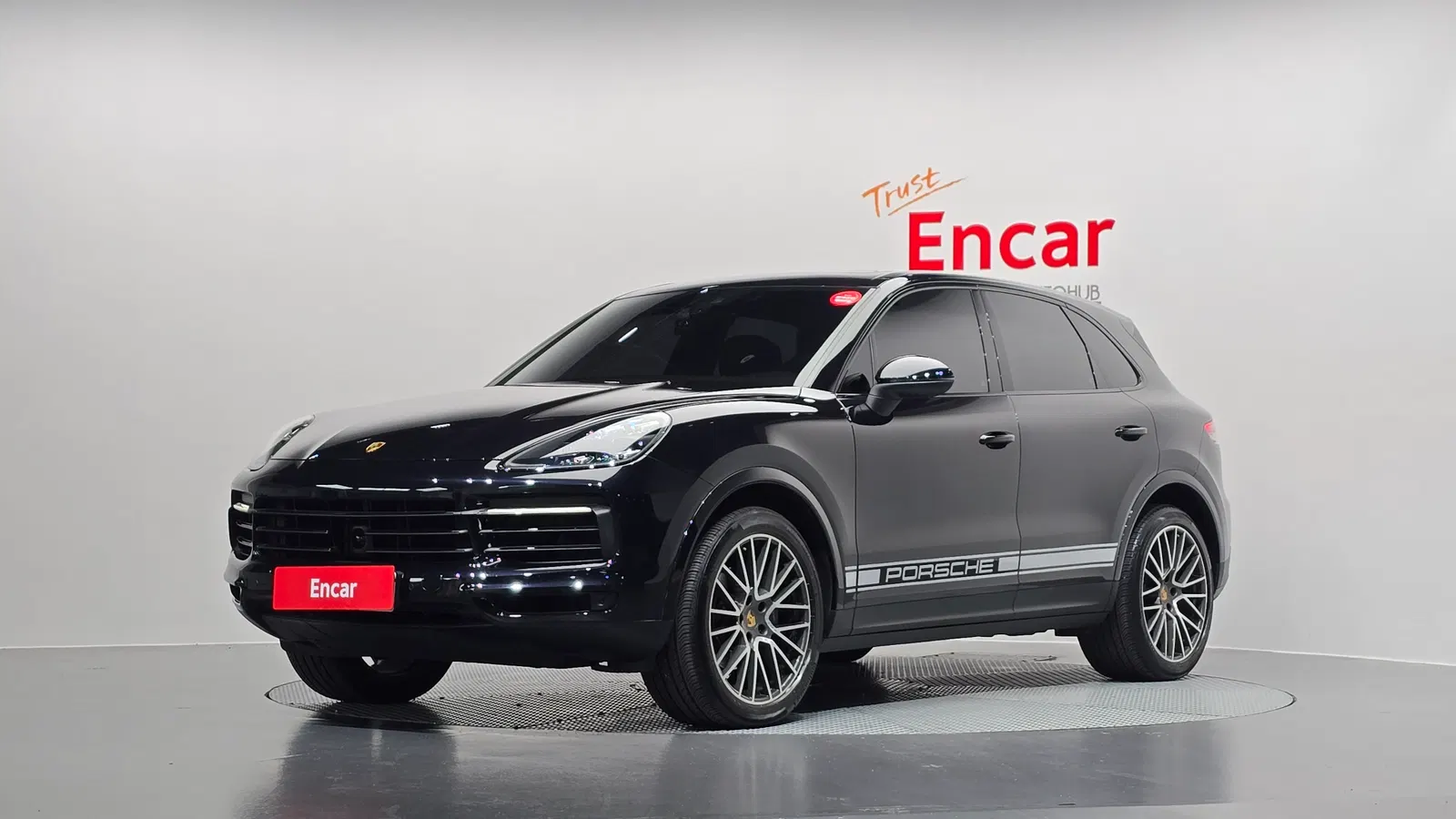 Porsche Cayenne (PO536) 3.0 2020 — photo 1 sur 32