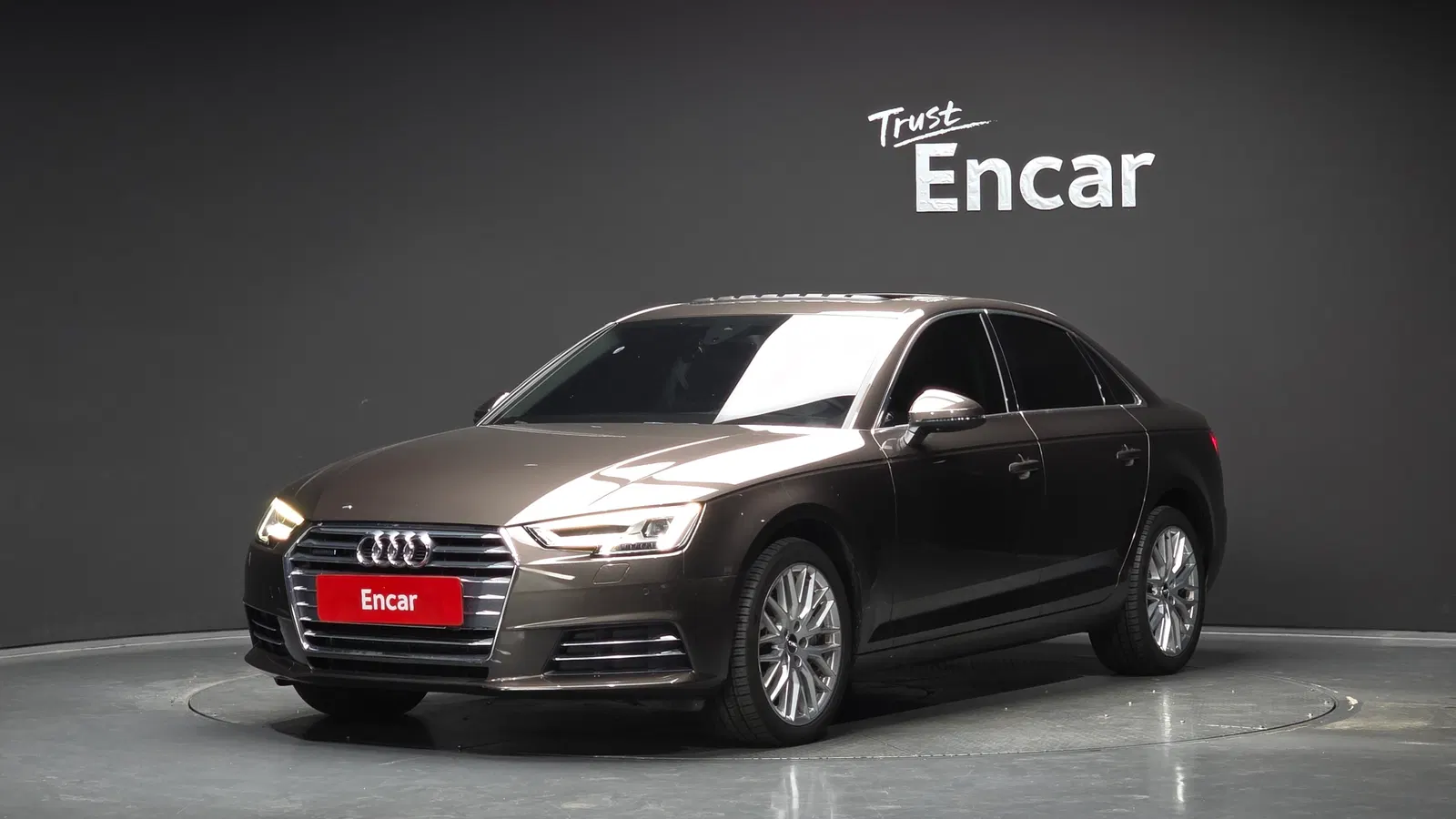 Audi A4 (B9) 35 TDI Quattro Premium 2018 — photo 1 sur 20