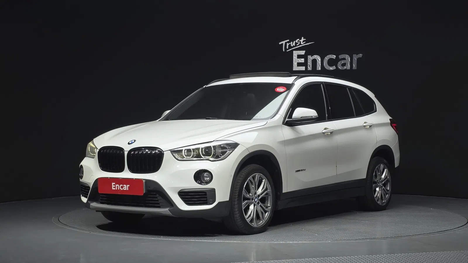 BMW X1 (F48) xDrive 20d 2016 — photo 1 sur 20
