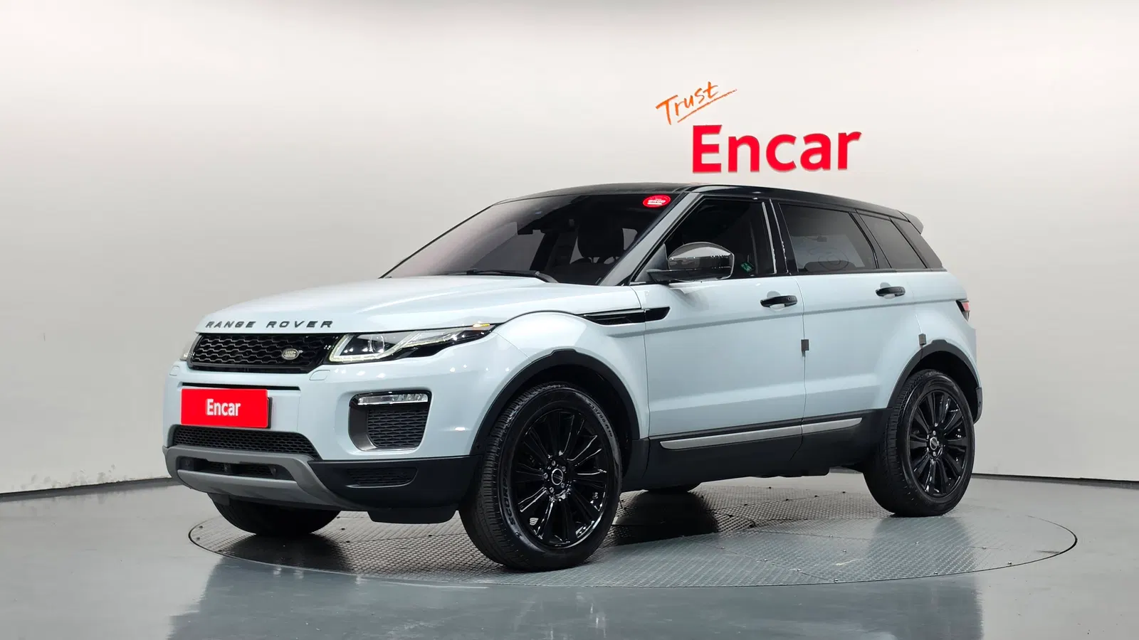 Land Rover Range Rover Evoque 2.0 TD4 HSE 2016 — photo 1 sur 20