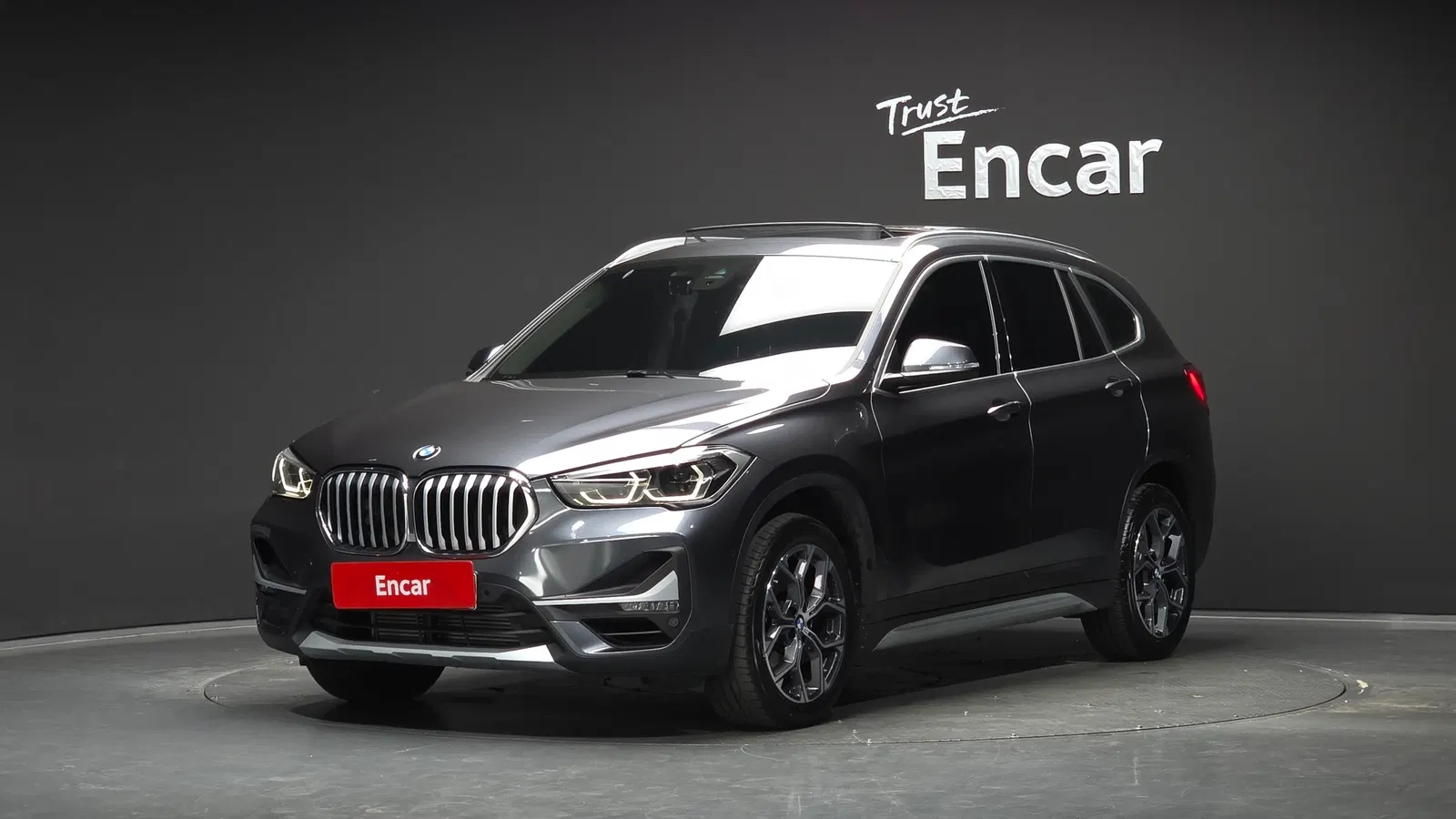 BMW X1 (F48) xDrive 20i xLine 2021 — photo 1 sur 20