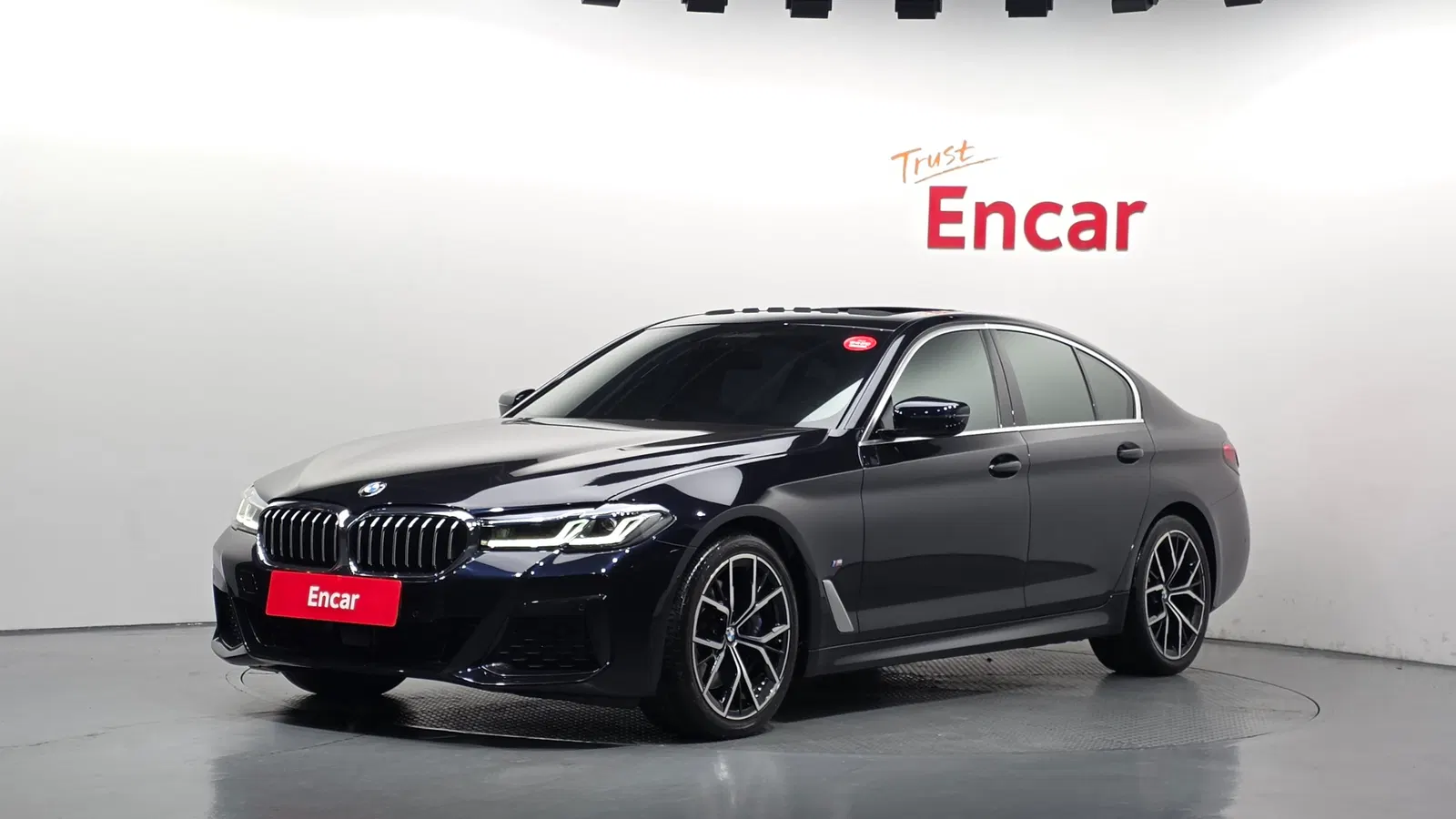 BMW Série 5 (G30) 530i M Sport 2023 — photo 1 sur 35