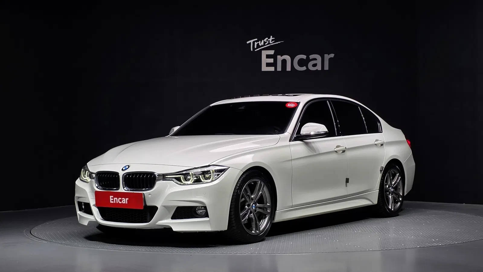 BMW Série 3 (F30) 320i M Sport 2018 — photo 1 sur 31