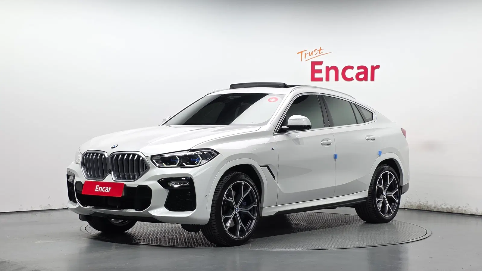 BMW X6 (G06) xDrive40i M Sport 2021 — photo 1 sur 45