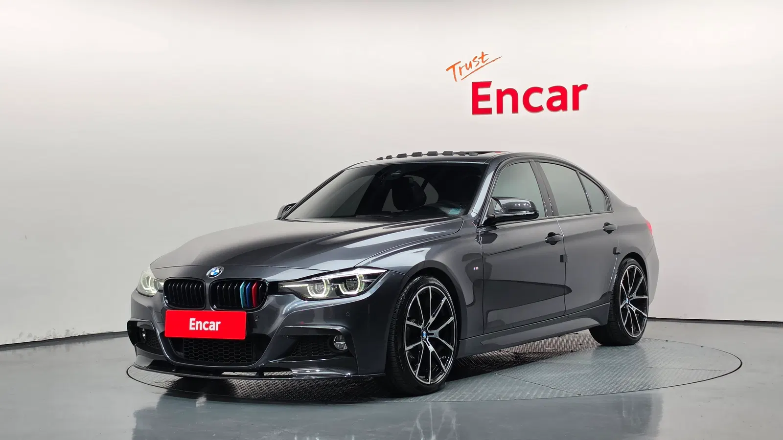 BMW Série 3 (F30) 330i M Sport Shadow 2018 — photo 1 sur 20