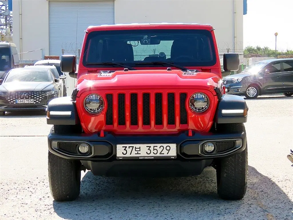 Jeep Wrangler (JL) 2.0 Sport 4 portes 2019 — photo 1 sur 25
