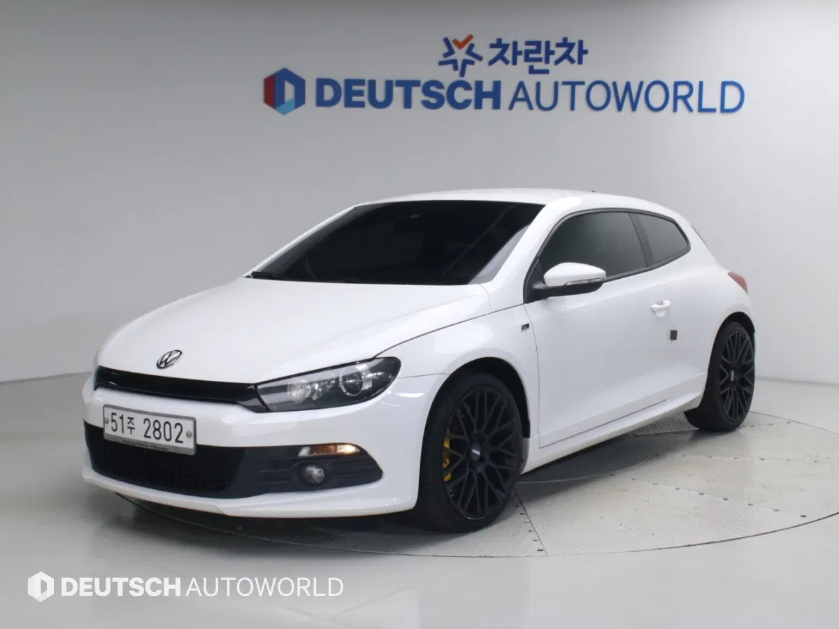 Volkswagen Scirocco 2.0 TDI R-Line 2013 — photo 1 sur 26
