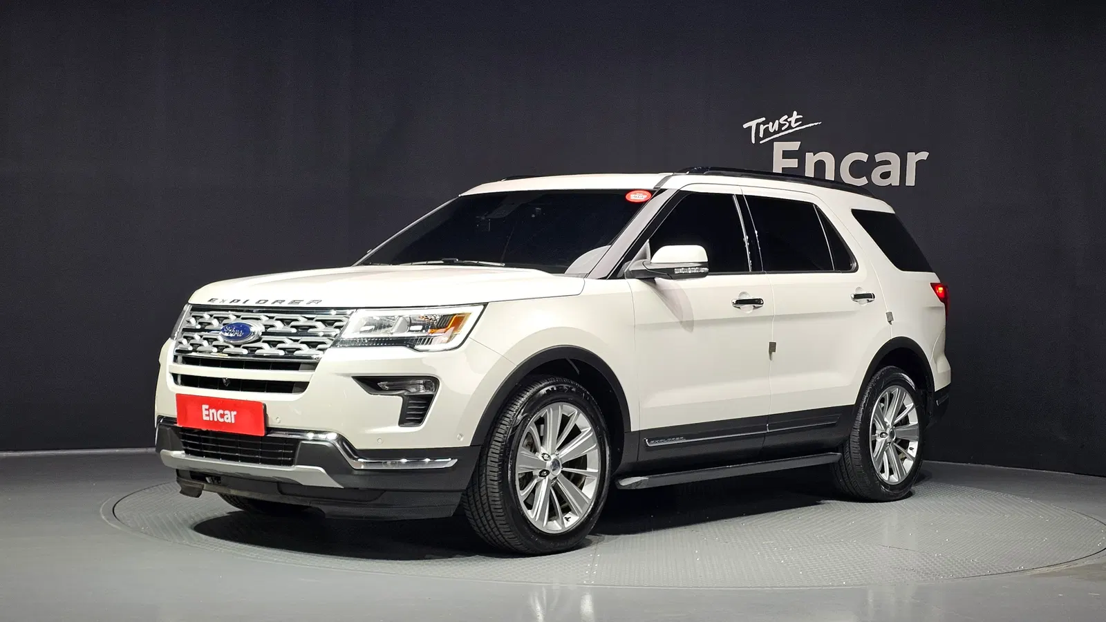 Ford Explorer 2.3 Limited 4WD 2018 — photo 1 sur 36