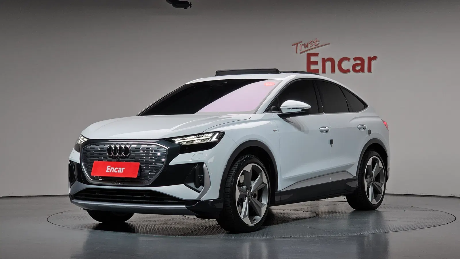 Audi Q4 e-tron (F4) 45 Premium Sportback 2026 — photo 1 sur 20