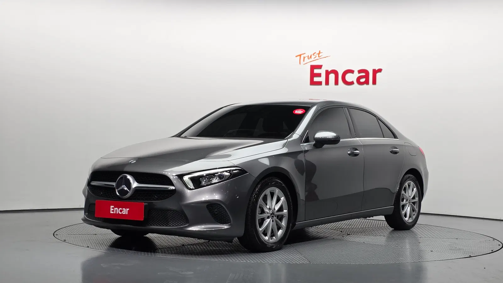 Mercedes-Benz Classe A A220 Berline (W177) 2020 — photo 1 sur 30