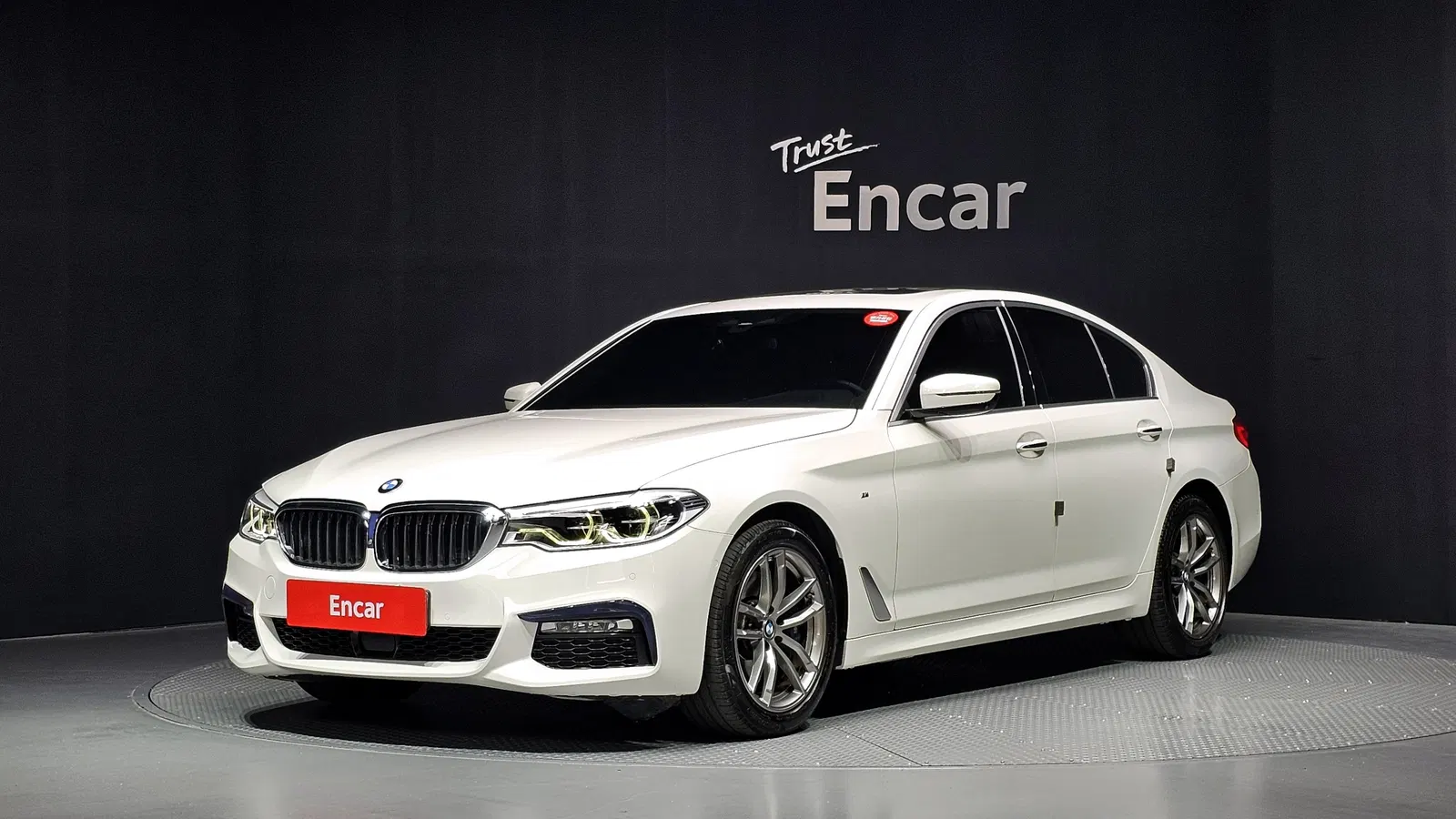 BMW Série 5 (G30) 530i M Sport Plus 2018 — photo 1 sur 33