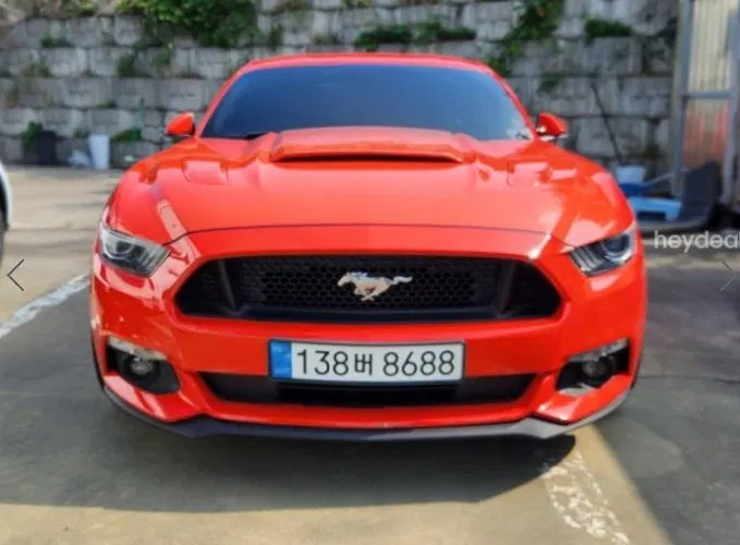 Ford Mustang GT Coupé 2015 — photo 1 sur 25
