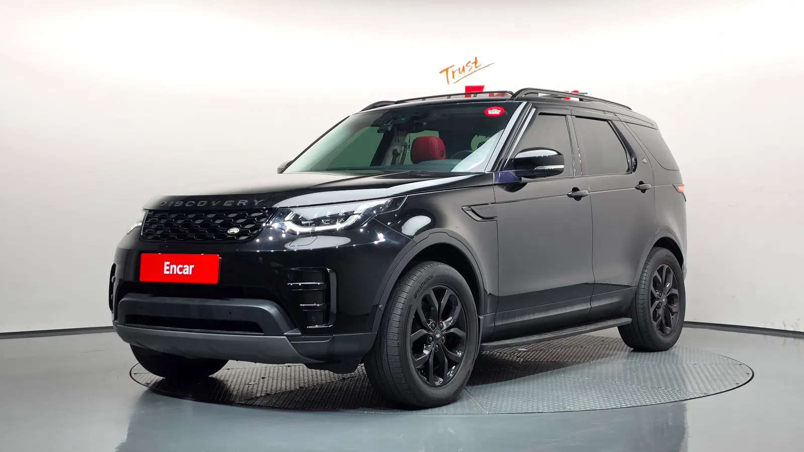 Land Rover Discovery 5 2.0 SD4 SE 2019 — photo 1 sur 31