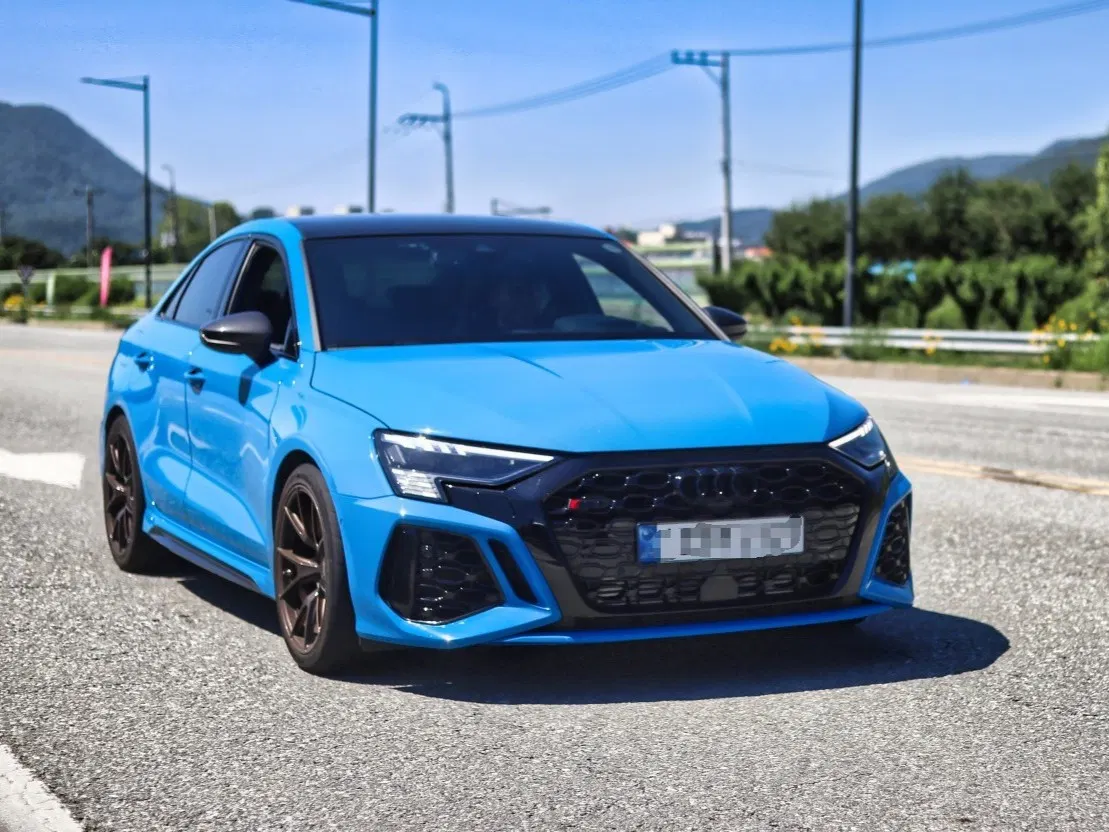 Audi RS3 (8Y) 2.5 TFSI Quattro 2024 — photo 1 sur 26