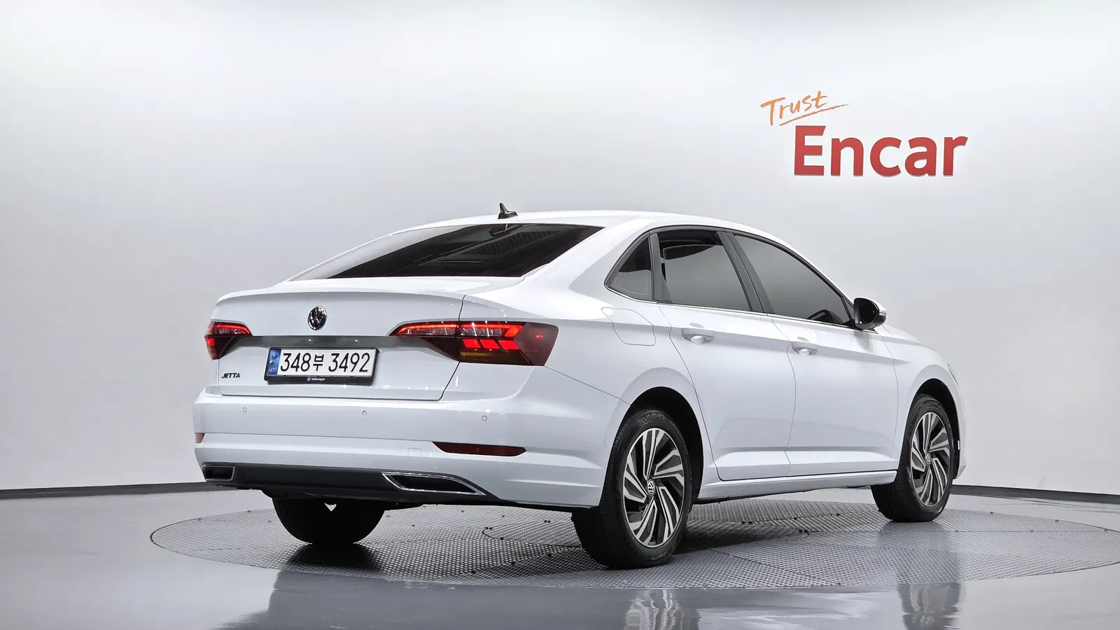 Volkswagen Jetta 7e génération 1.4 TSI Premium 2021 — photo 1 sur 32