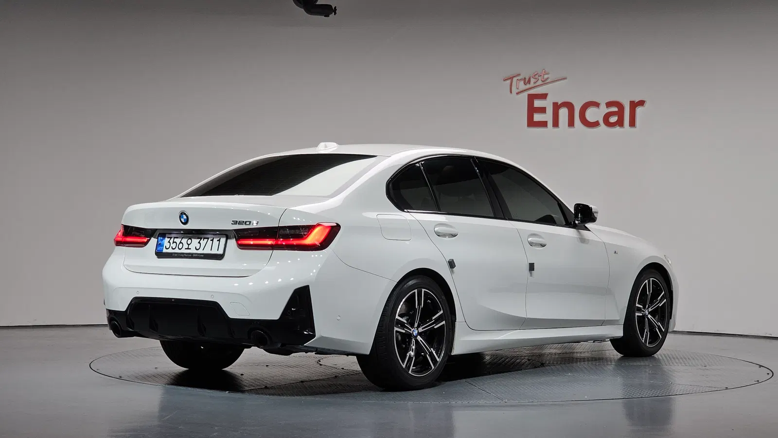 BMW Série 3 (G20) 320d M Sport 2023 — photo 1 sur 37