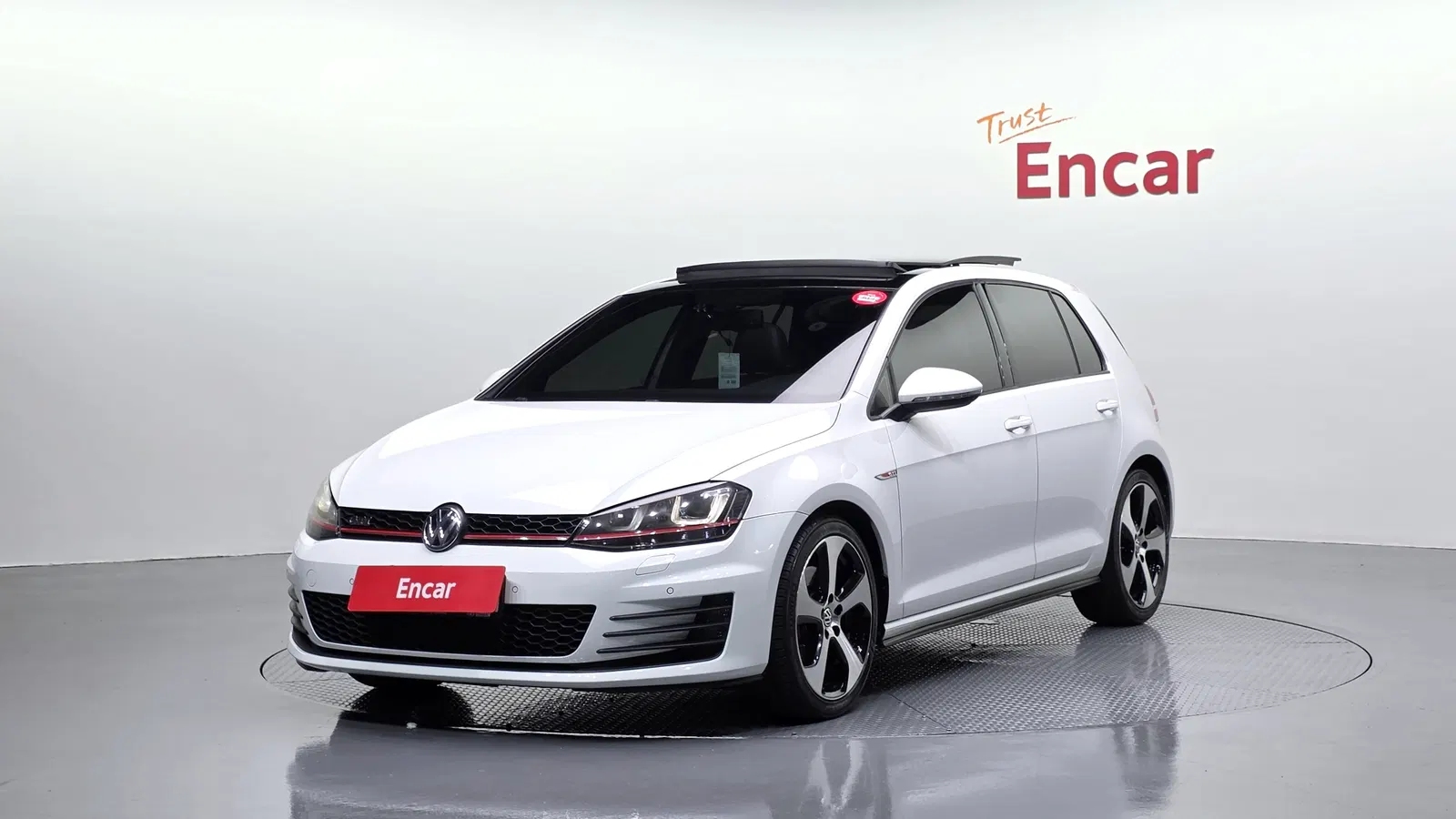 Volkswagen Golf 7e génération 2.0 GTI 2015 — photo 1 sur 20