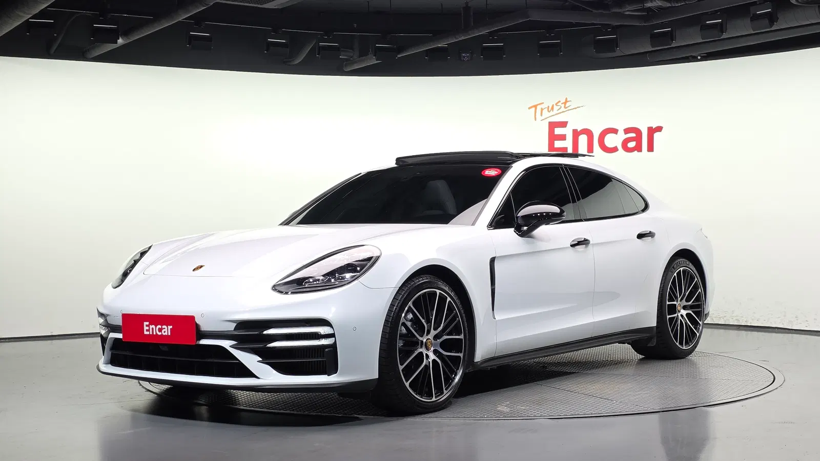 Porsche Panamera (971) 2.9 AWD 2021 — photo 1 sur 26