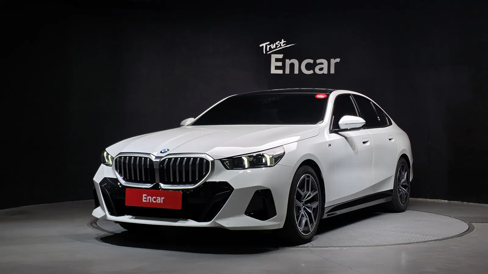 BMW Série 5 (G60) 520i M Sport 2025 — photo 1 sur 33