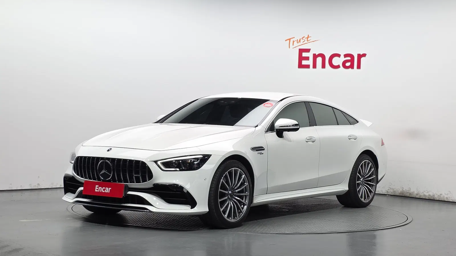 Mercedes-AMG AMG GT 4 portes 43 4MATIC+ 2020 — photo 1 sur 42