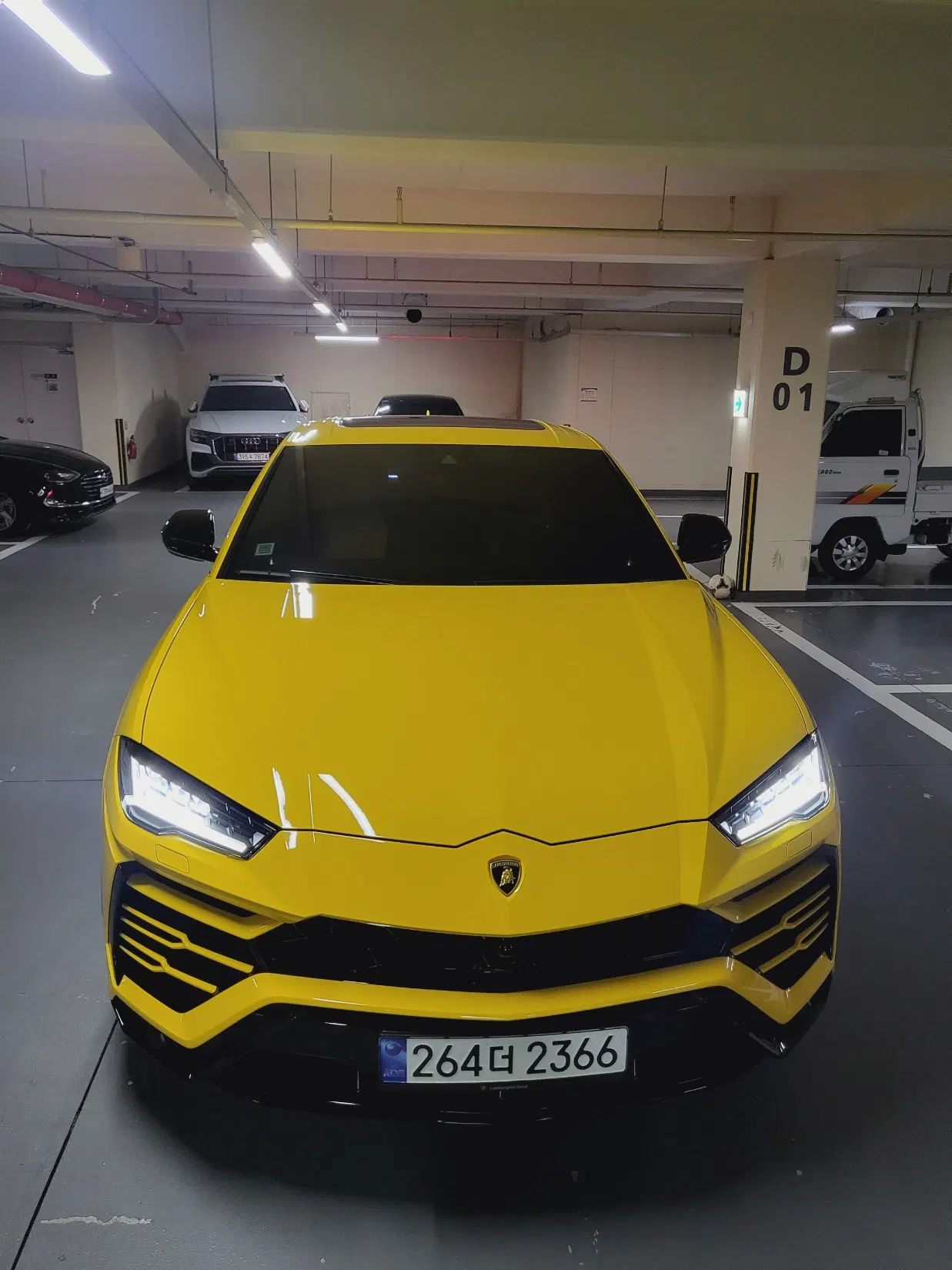 Lamborghini Urus 4.0 V8 2021 — photo 1 sur 26