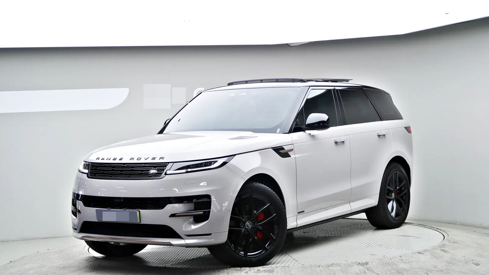 Land Rover Range Rover Sport 3e génération P400 AB 2025 — photo 1 sur 26