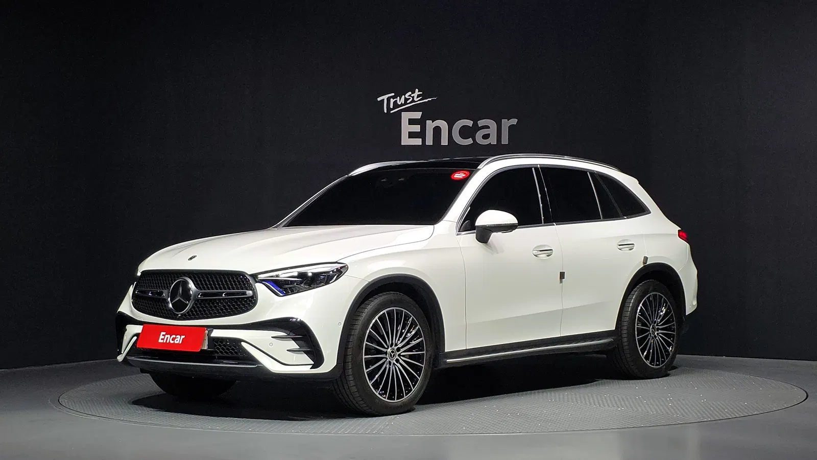Mercedes-Benz GLC AMG Line · GLC300 4MATIC (X254) 2025 — photo 1 sur 33