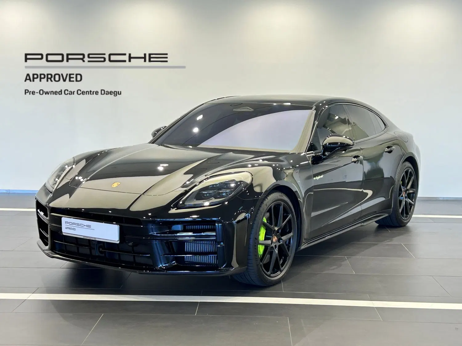 Porsche Panamera (976) 2.9 AWD E-Hybride 2026 — photo 1 sur 26